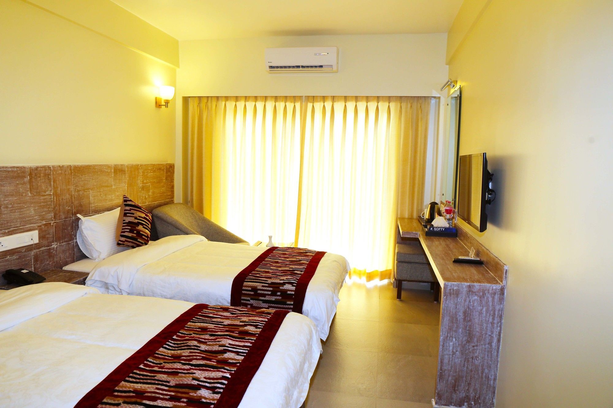 Hotel Haven O' Ganga Pokhara Luaran gambar